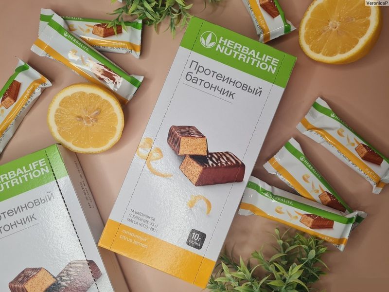 Протеїнові батончики зі смаком лимону Гербалайф 14 батончиків по 35г SKU0260 фото