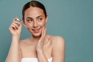 What is a face serum for?